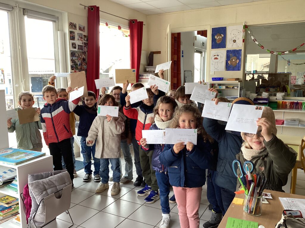 UNE CARTE DE VŒUX POUR LA NOUVELLE ANNEE !